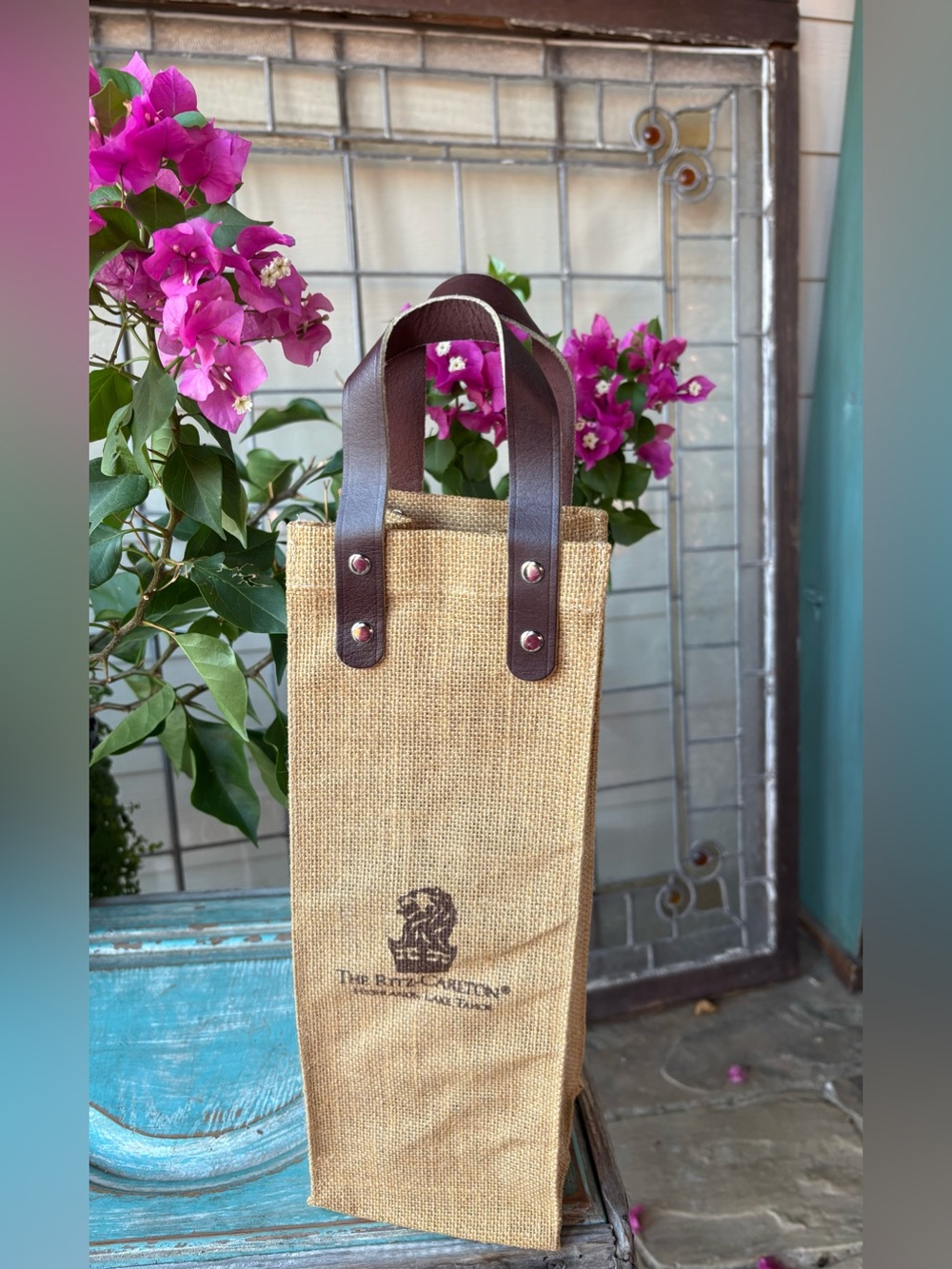 Ritz Carlton Lake Tahoe CA Jute Burlap Handled Gift Bag Wine Tote Sack 14”x 5”